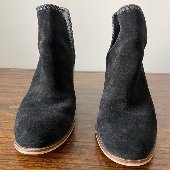 Frye & Co, women’s 10M, black suede slip on split opening block heel ankle boots - Picture 2 of 9